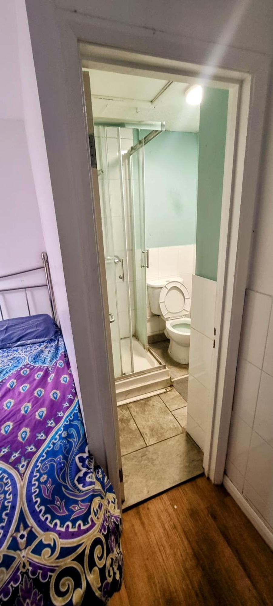 First And Last Youth Hostel 多佛尔 外观 照片